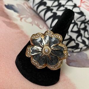 Gold and Black Floral Cocktail Ring